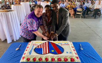 US Ambassador to the DRC, Mike Hammer Demonstrates American Generosity